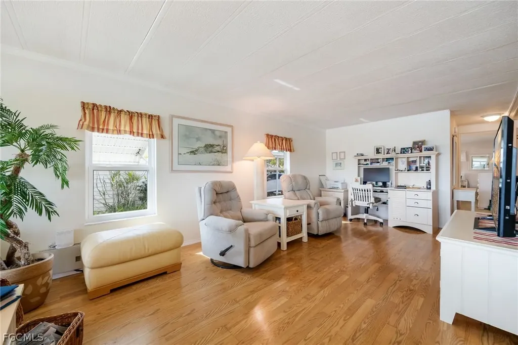 324 Nicklaus Boulevard North Fort Myers FL 33903