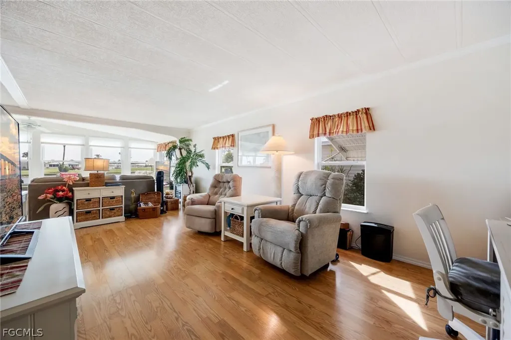 324 Nicklaus Boulevard North Fort Myers FL 33903