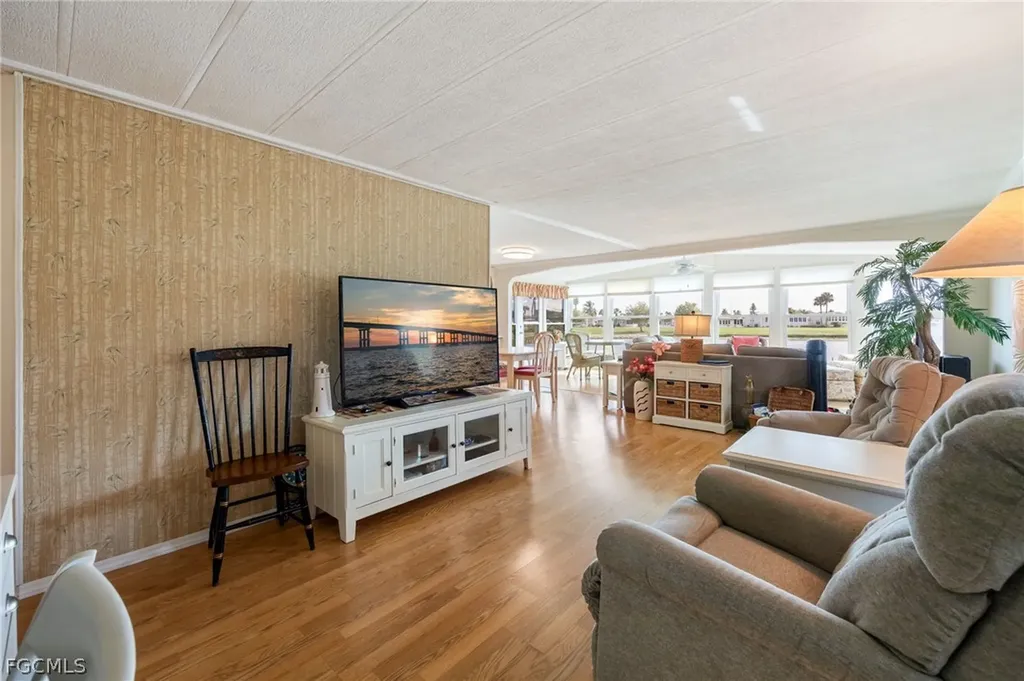 324 Nicklaus Boulevard North Fort Myers FL 33903