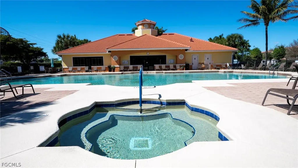 8320 Whiskey Preserve Circle Fort Myers FL 33919