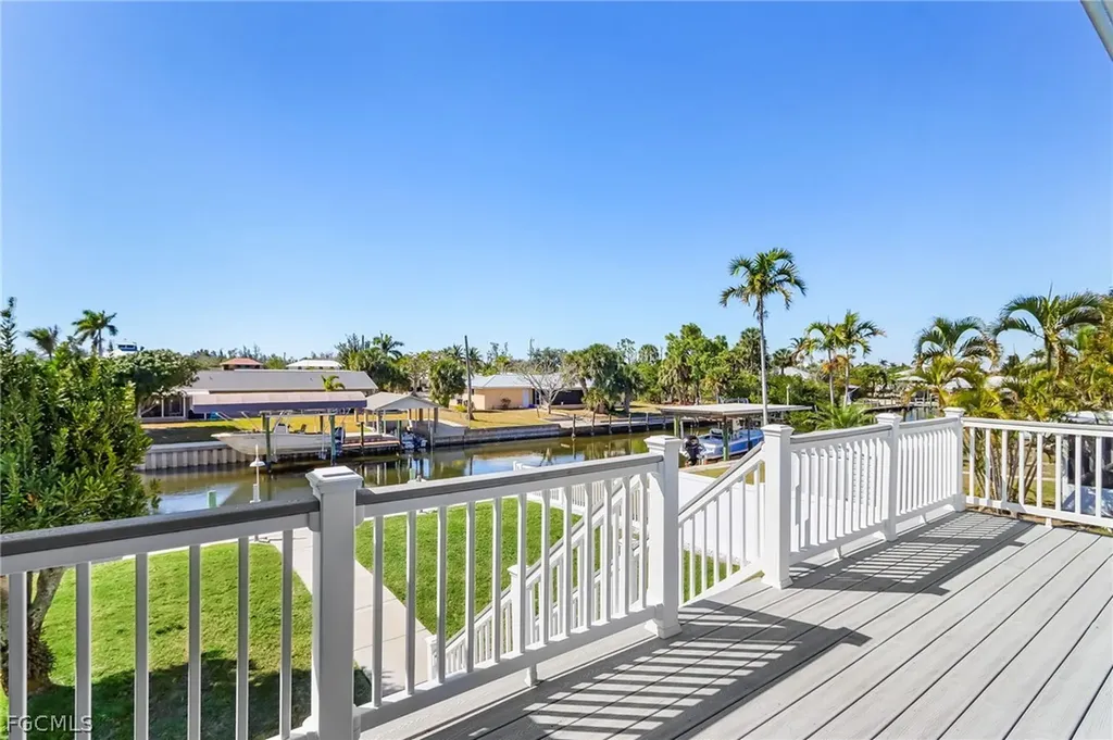 16137 Bowline Street Bokeelia FL 33922