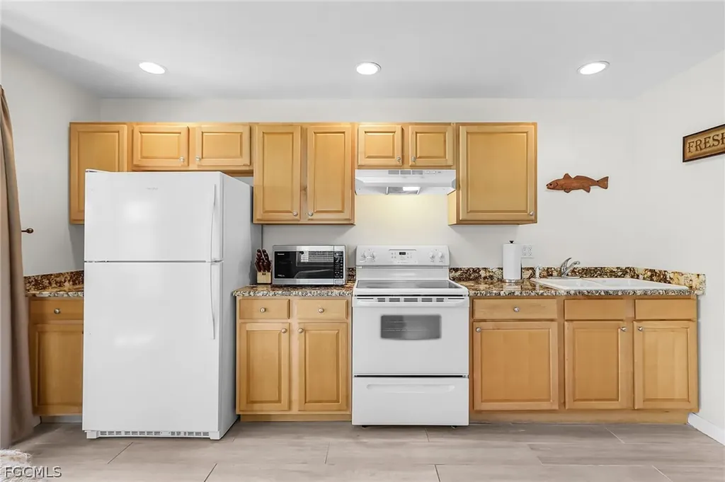 16137 Bowline Street Bokeelia FL 33922