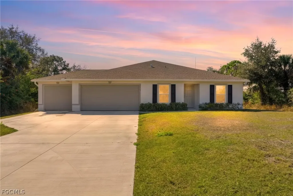 3319 40th Street W Lehigh Acres FL 33971