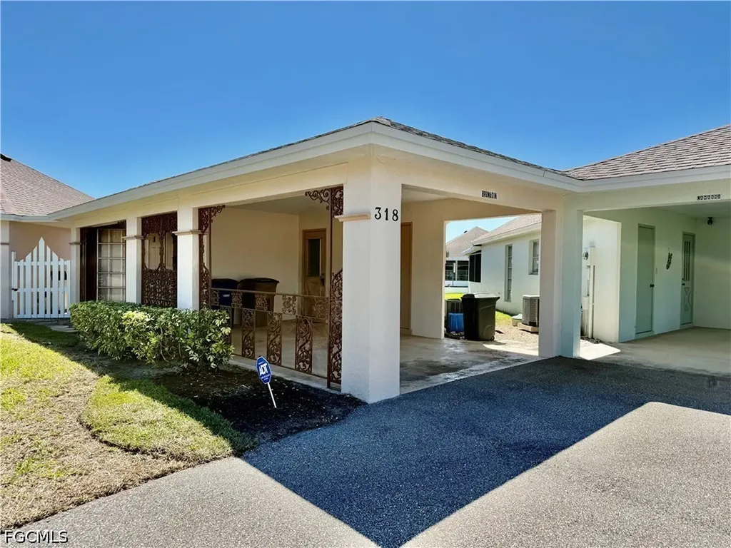 318 Joel Boulevard Lehigh Acres FL 33936