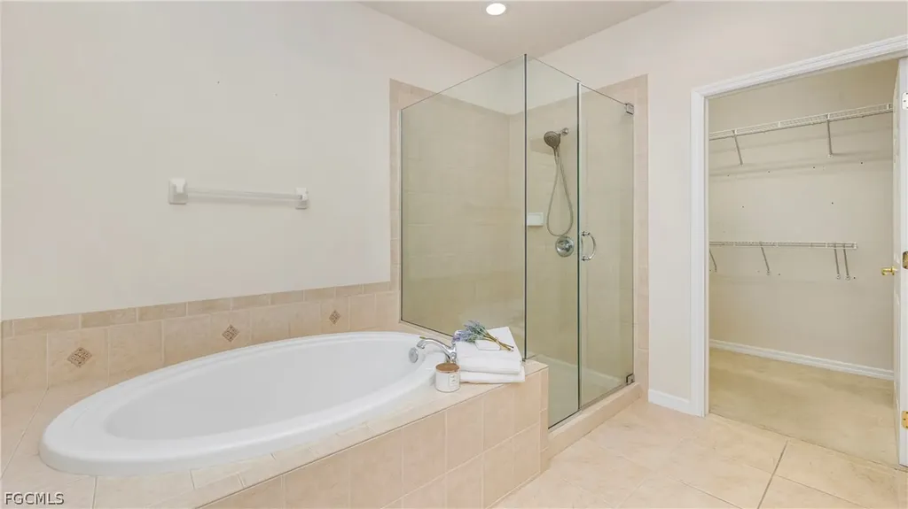 14951 Reflection Key Circle Fort Myers FL 33907
