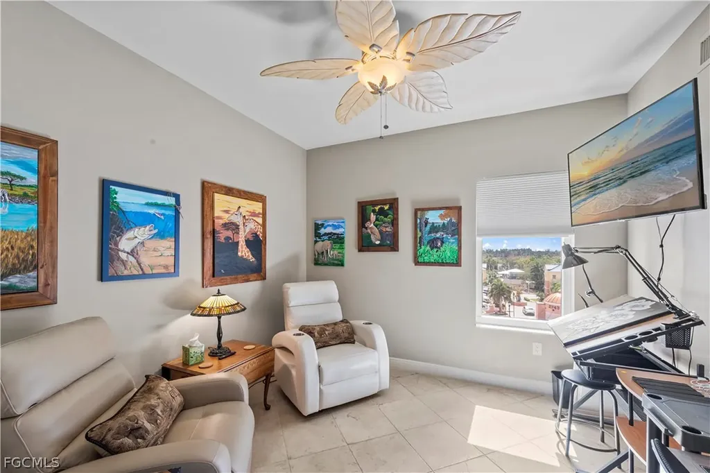 2745 1st Street Fort Myers FL 33916
