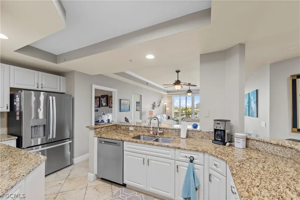 2745 1st Street Fort Myers FL 33916