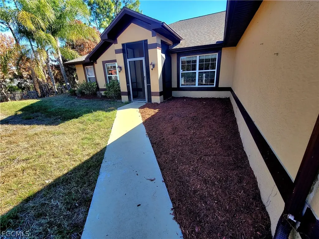 506 Desoto Avenue Lehigh Acres FL 33972