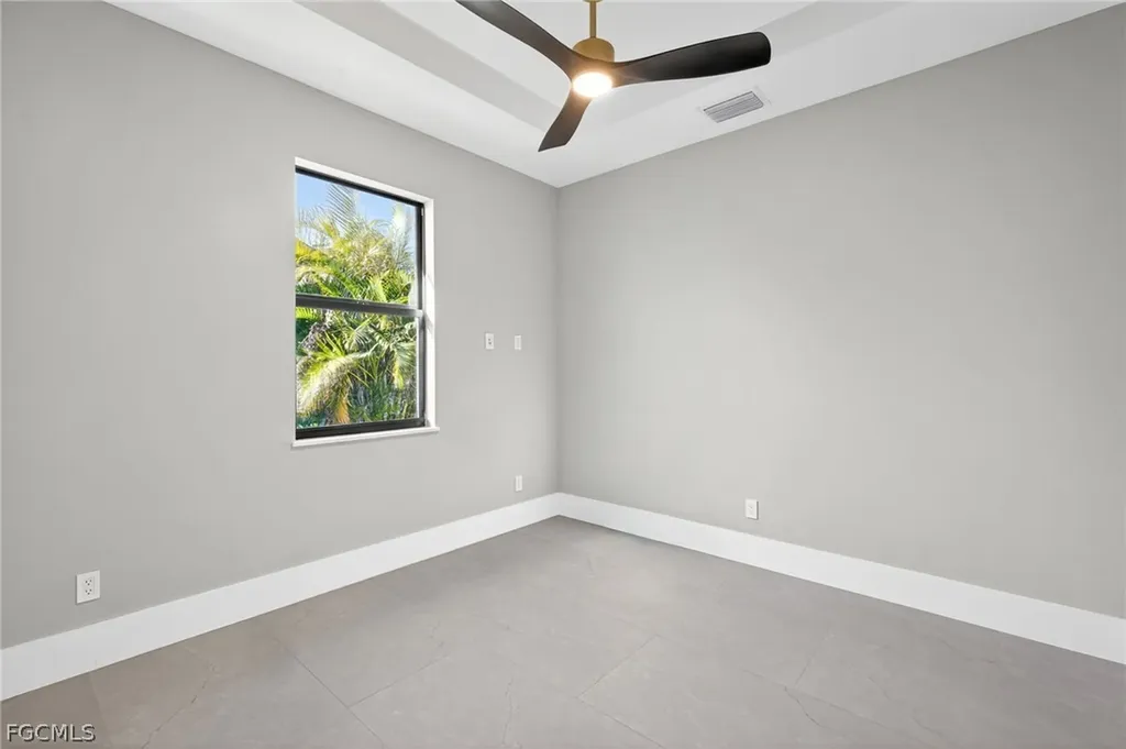 3130 SW 26th Avenue Cape Coral FL 33914