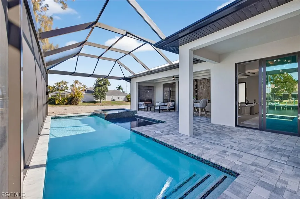 3130 SW 26th Avenue Cape Coral FL 33914