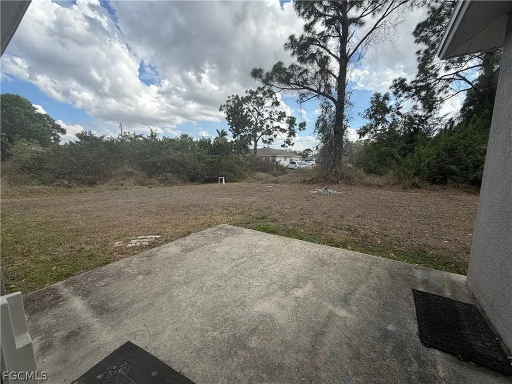4807 5th Street W Lehigh Acres FL 33971