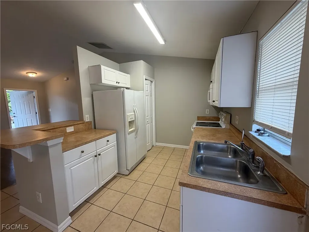 4807 5th Street W Lehigh Acres FL 33971