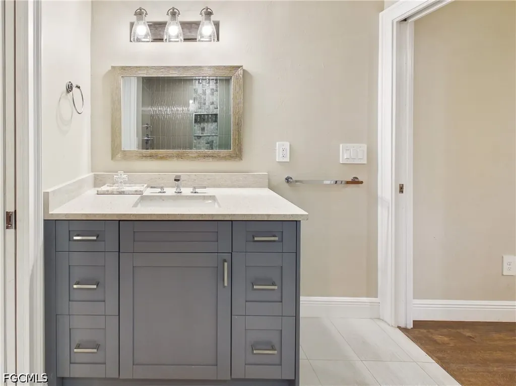 6840 Hendry Creek Drive Fort Myers FL 33908