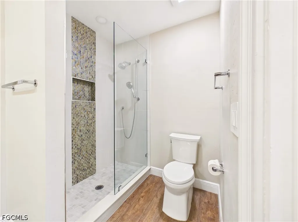 6840 Hendry Creek Drive Fort Myers FL 33908