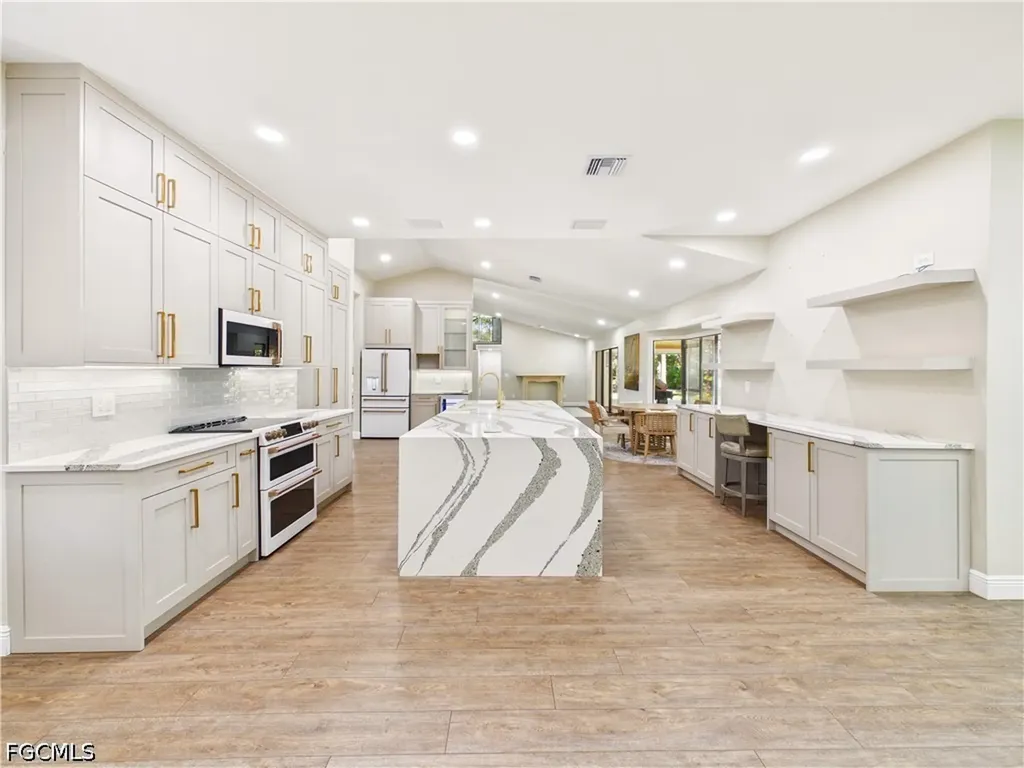 6840 Hendry Creek Drive Fort Myers FL 33908