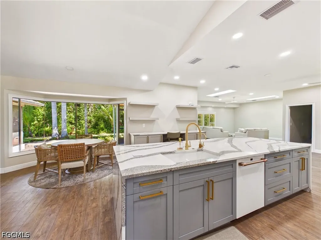6840 Hendry Creek Drive Fort Myers FL 33908
