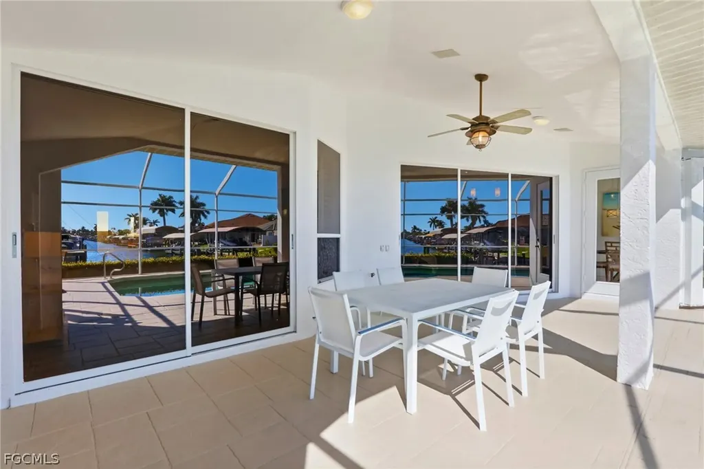 828 SW 52nd Street Cape Coral FL 33914
