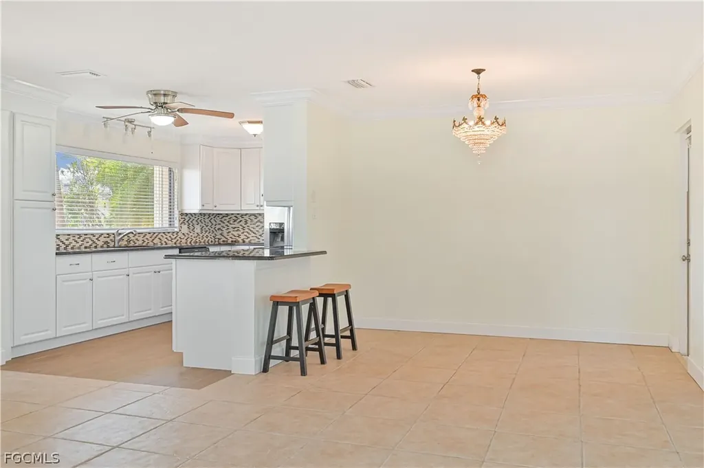 711 Monterey Avenue Cape Coral FL 33904