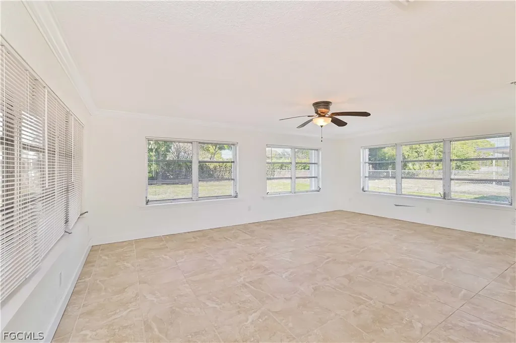711 Monterey Avenue Cape Coral FL 33904