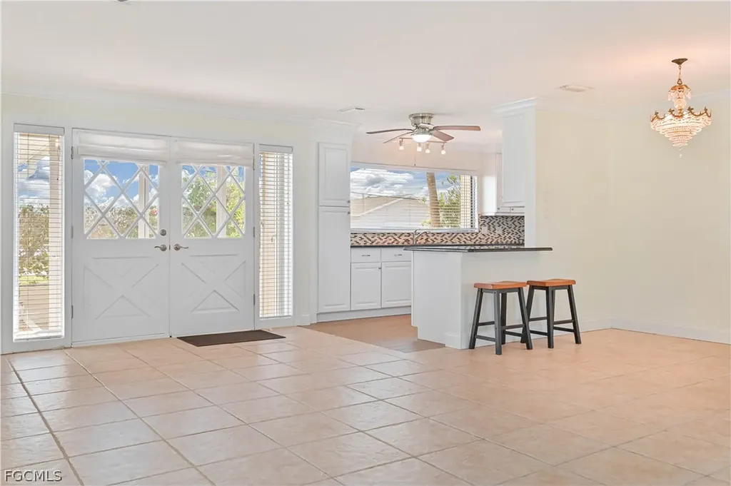 711 Monterey Avenue Cape Coral FL 33904