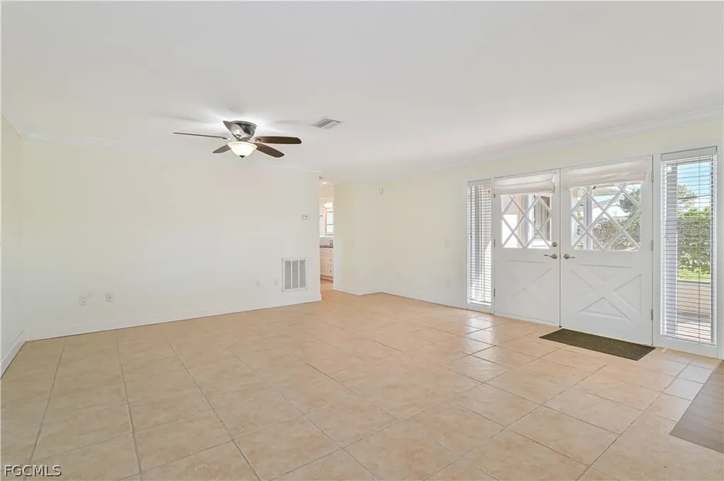 711 Monterey Avenue Cape Coral FL 33904