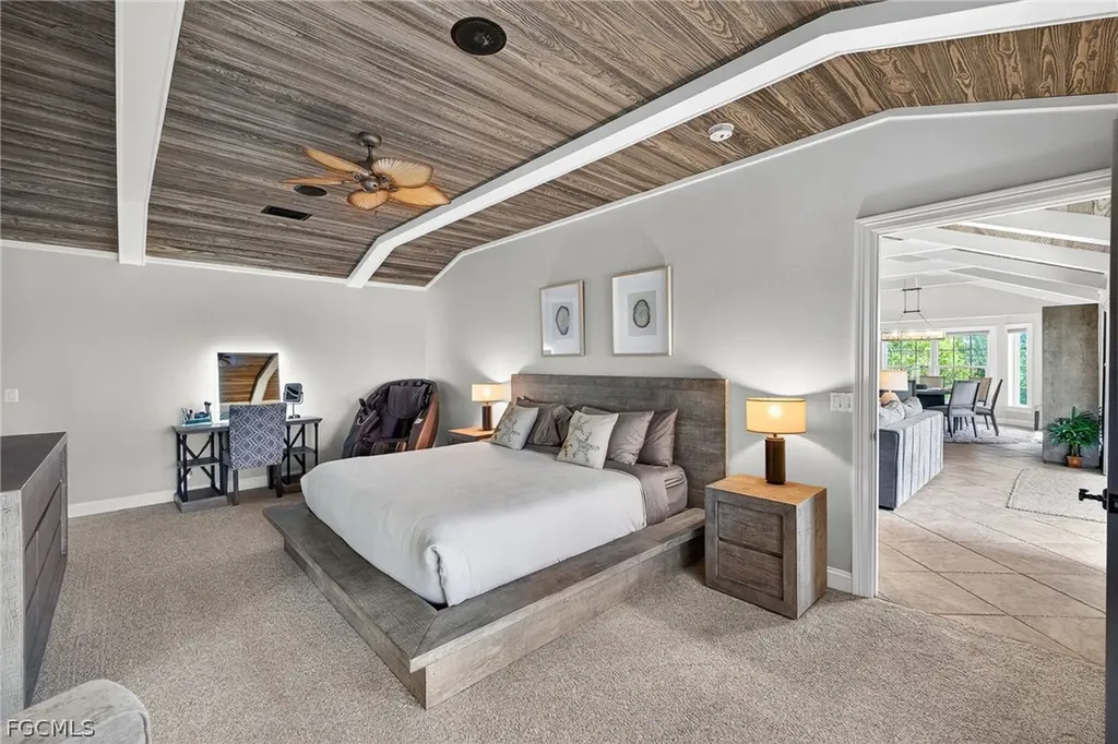 739 Anchor Drive Sanibel FL 33957