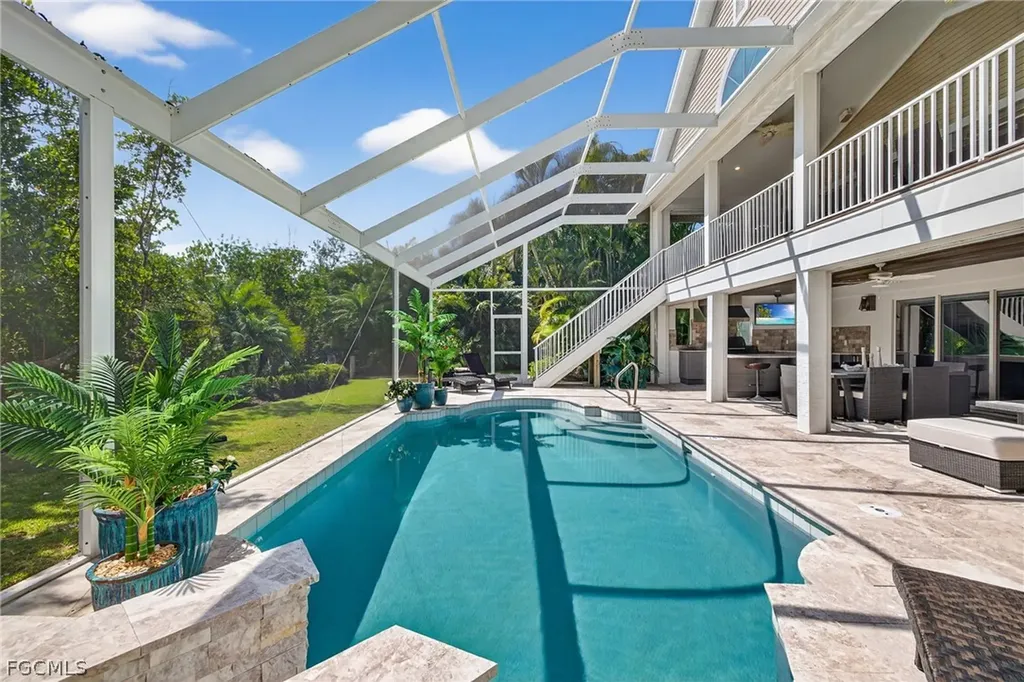 739 Anchor Drive Sanibel FL 33957