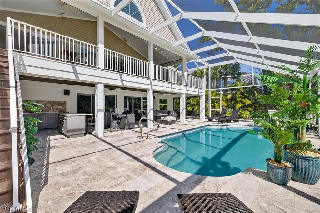 739 Anchor Drive Sanibel FL 33957