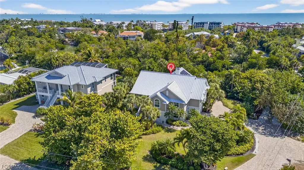 739 Anchor Drive Sanibel FL 33957