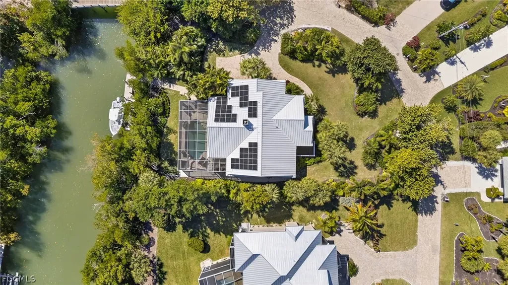 739 Anchor Drive Sanibel FL 33957