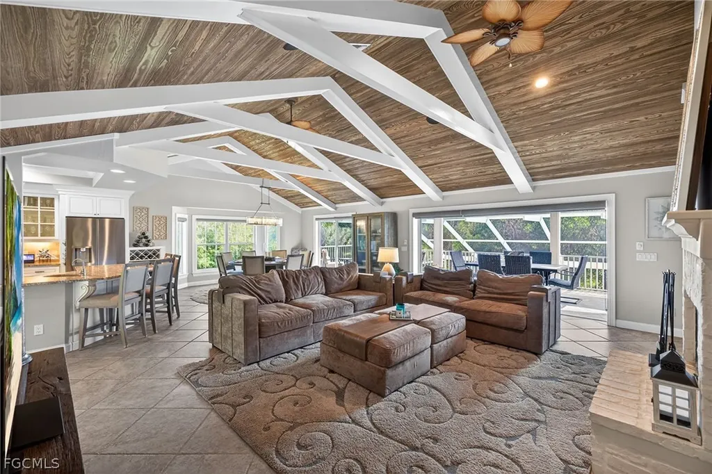 739 Anchor Drive Sanibel FL 33957