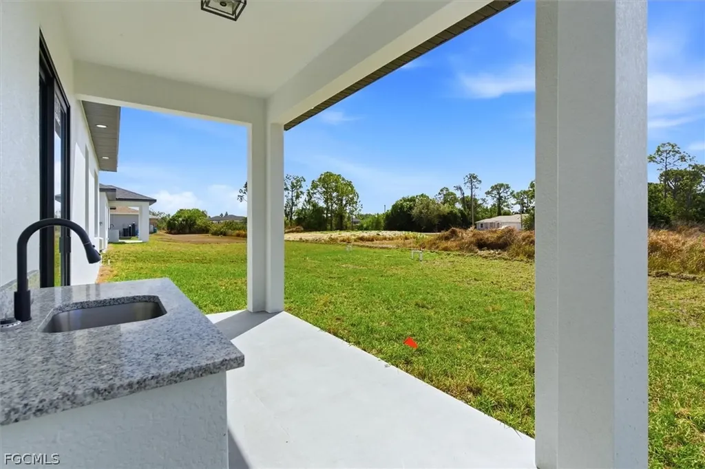 2913 24th Street W Lehigh Acres FL 33976