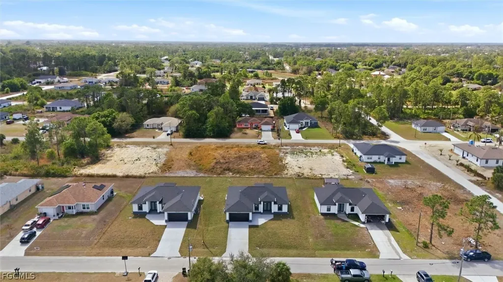 2913 24th Street W Lehigh Acres FL 33976