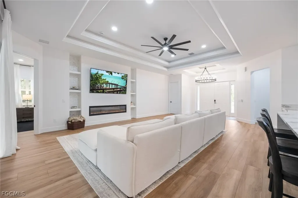 18851 Palm Beach Boulevard Alva FL 33920