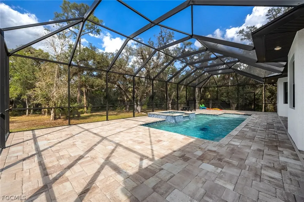 18851 Palm Beach Boulevard Alva FL 33920