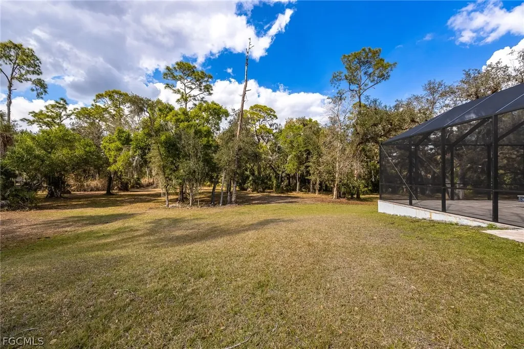 18851 Palm Beach Boulevard Alva FL 33920