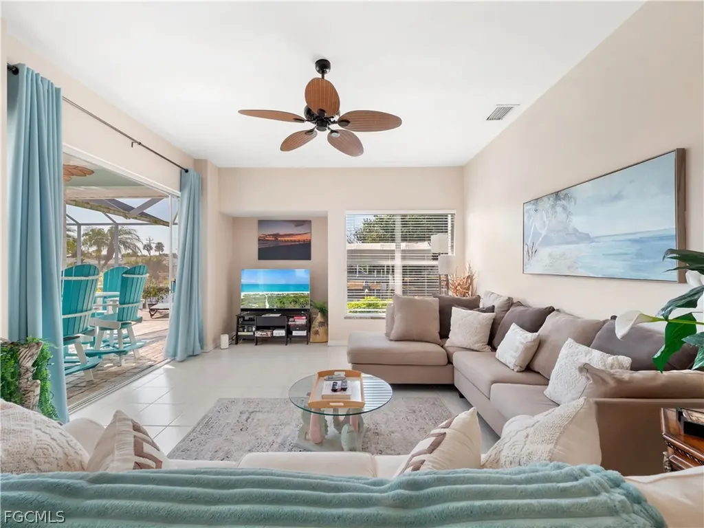 5222 Nautilus Drive Cape Coral FL 33904