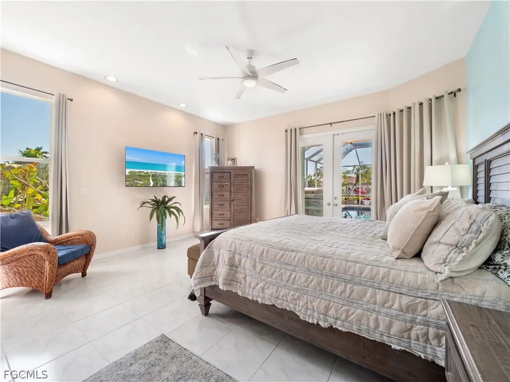 5222 Nautilus Drive Cape Coral FL 33904