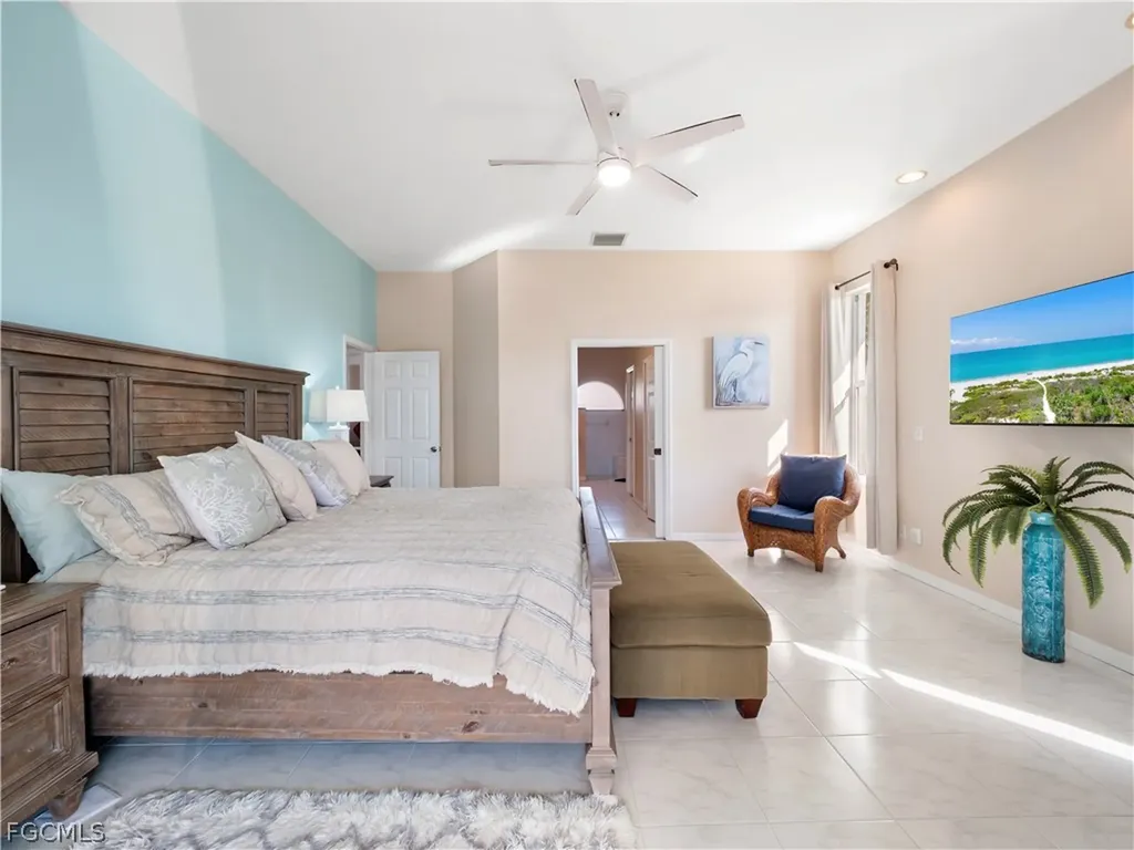 5222 Nautilus Drive Cape Coral FL 33904
