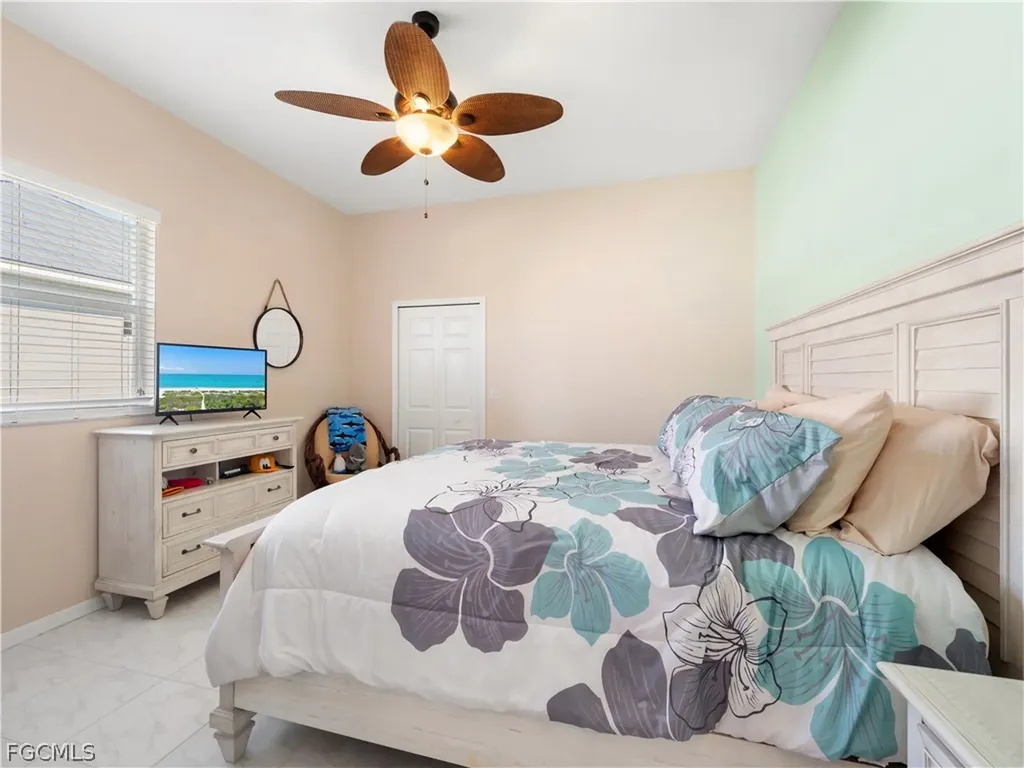 5222 Nautilus Drive Cape Coral FL 33904