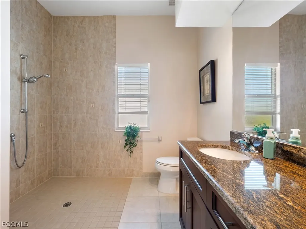 5222 Nautilus Drive Cape Coral FL 33904