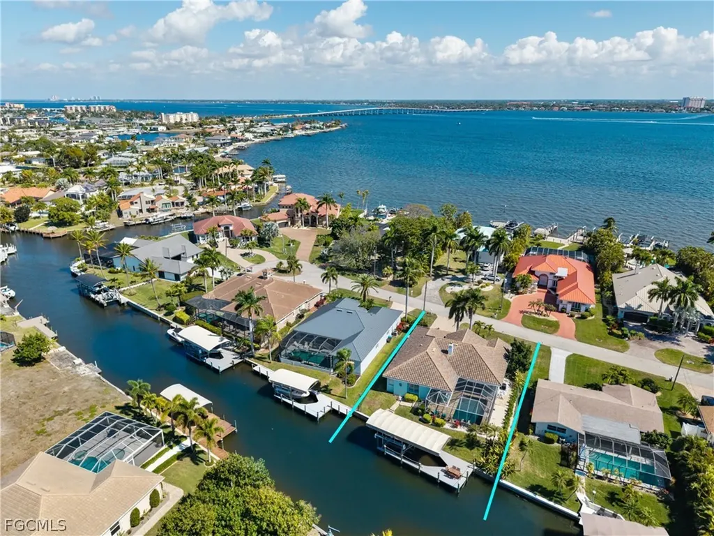 5222 Nautilus Drive Cape Coral FL 33904