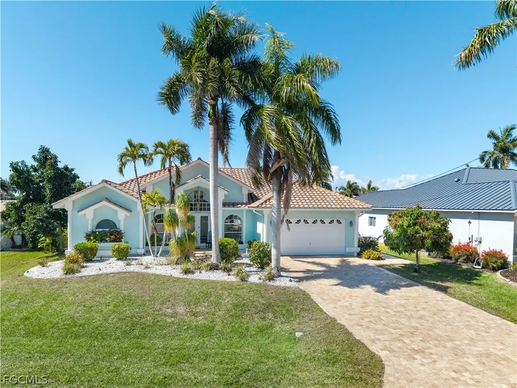 5222 Nautilus Drive Cape Coral FL 33904