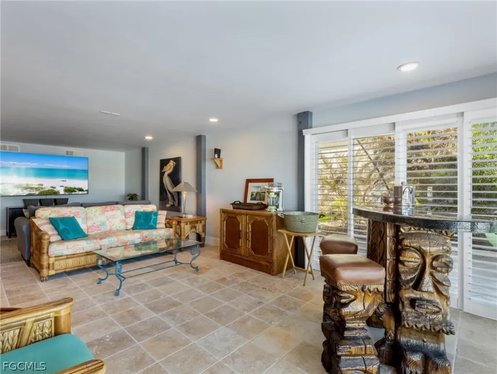 921 Prescott Street Fort Myers Beach FL 33931