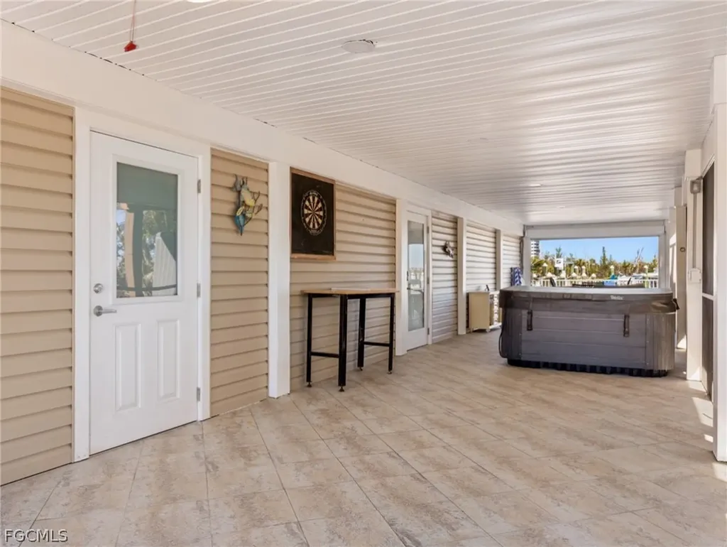 921 Prescott Street Fort Myers Beach FL 33931