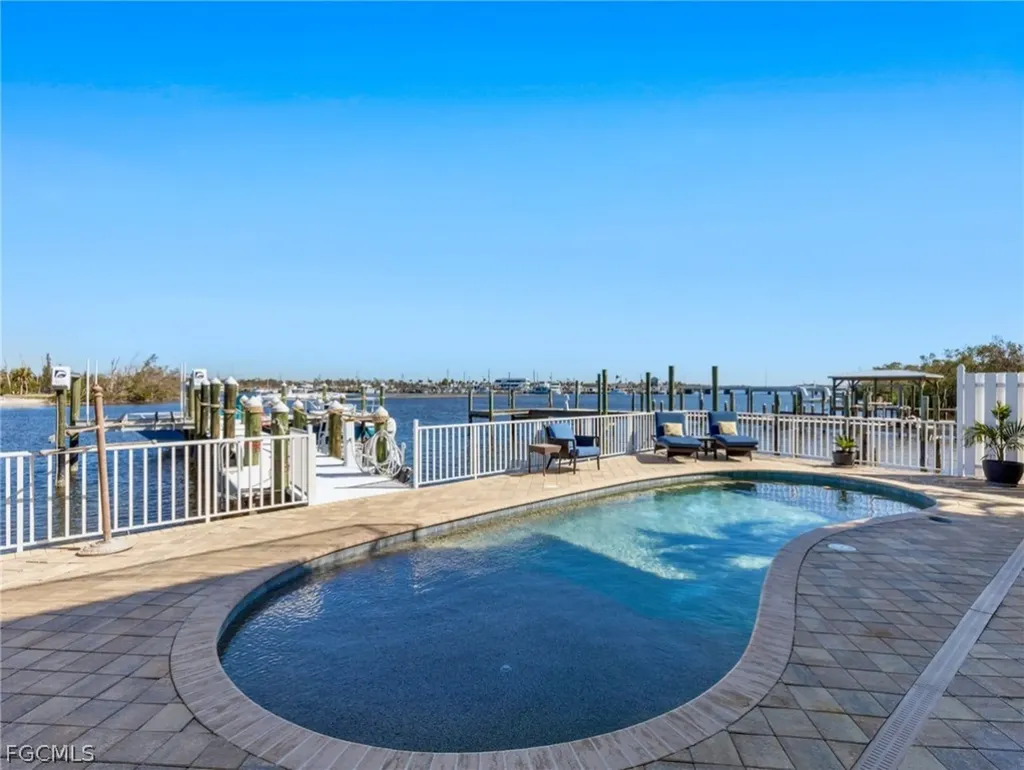 921 Prescott Street Fort Myers Beach FL 33931