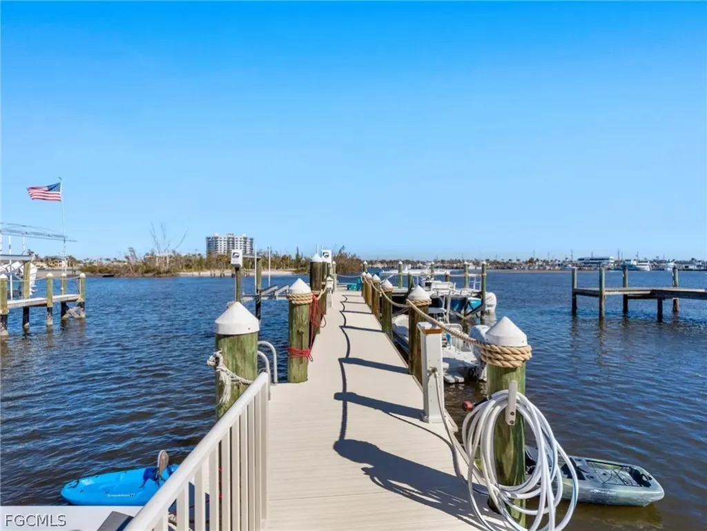 921 Prescott Street Fort Myers Beach FL 33931