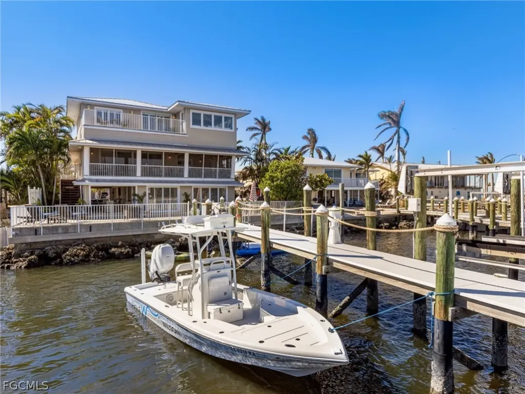 921 Prescott Street Fort Myers Beach FL 33931