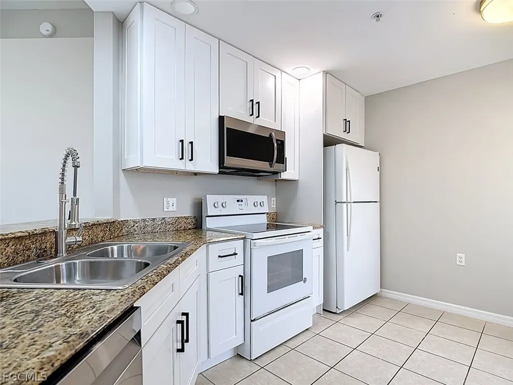 12151 Summergate Circle Fort Myers FL 33913