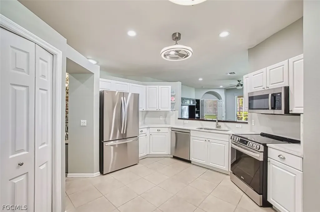 13600 Gulf Breeze Street Fort Myers FL 33907